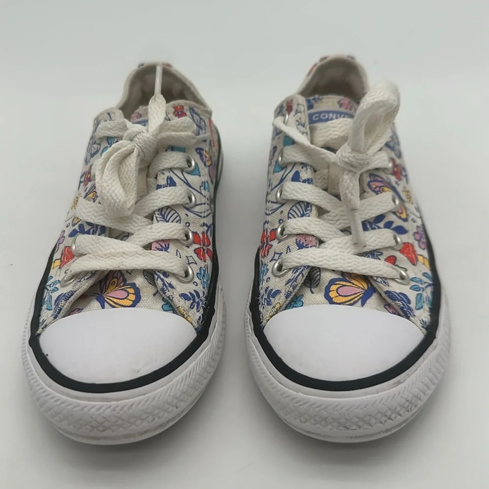Converse All Star Butterflies Gnome's Sneakers Shoes Junior Girl's Size 12 US